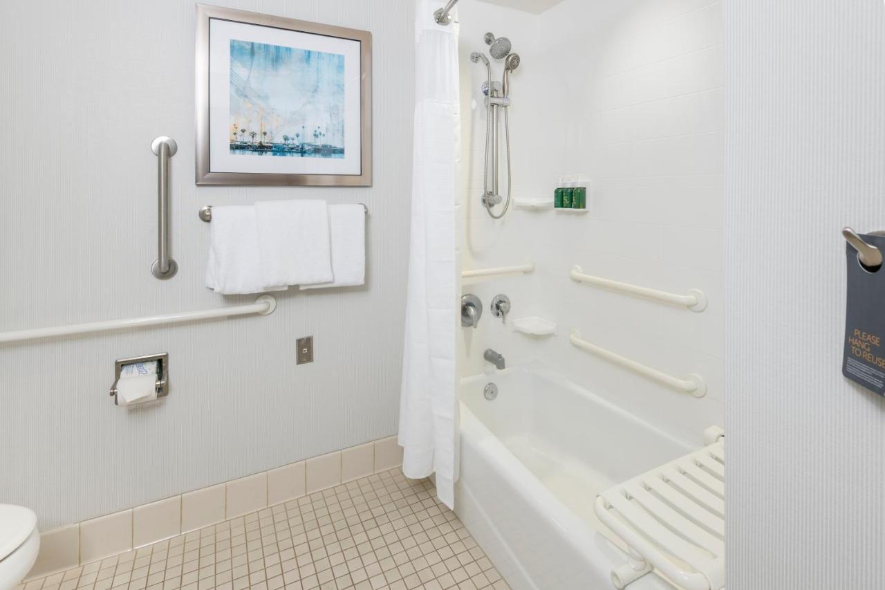 Courtyard By Marriott San Diego Oceanside Esterno foto