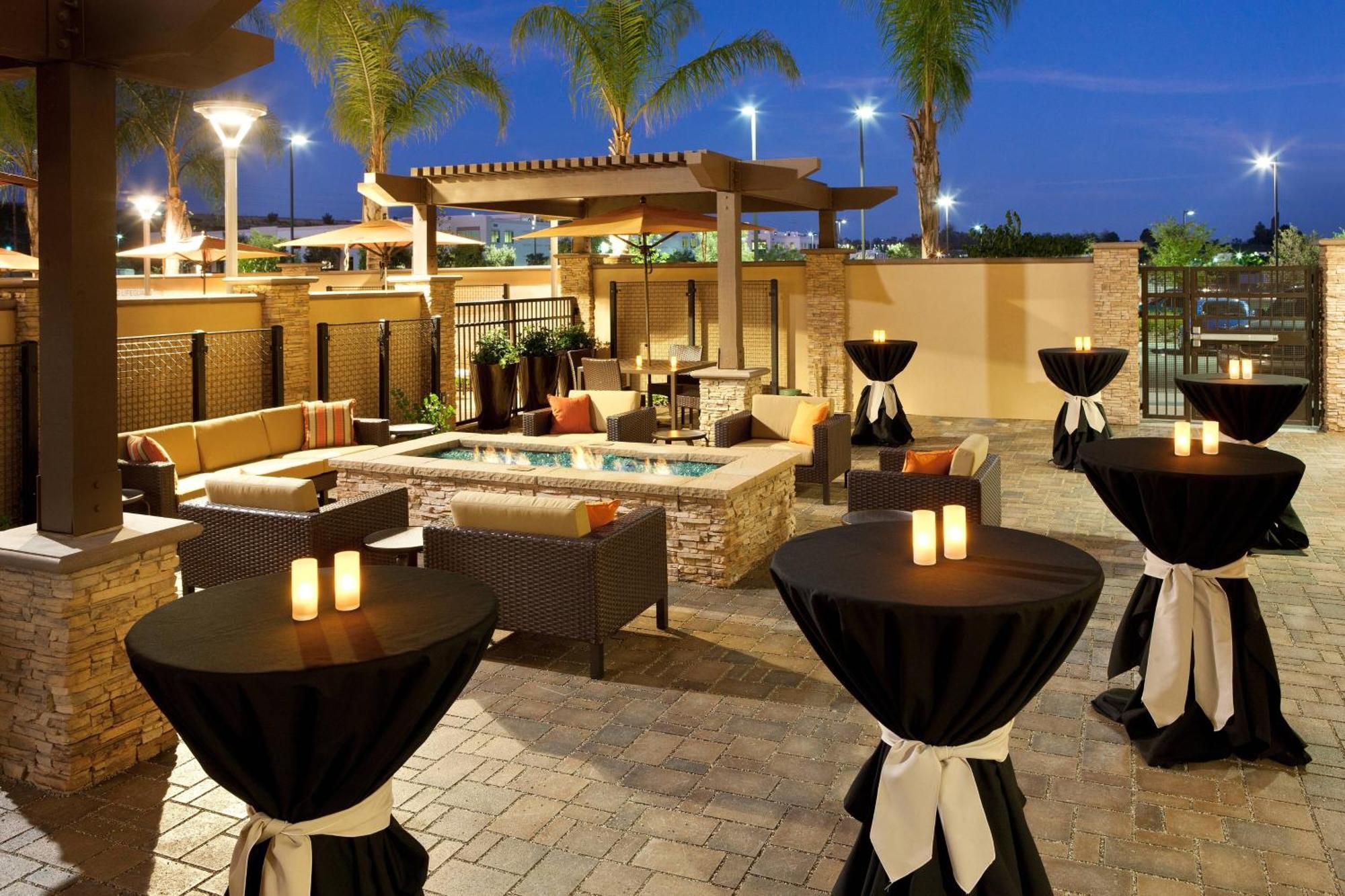 Courtyard By Marriott San Diego Oceanside Esterno foto