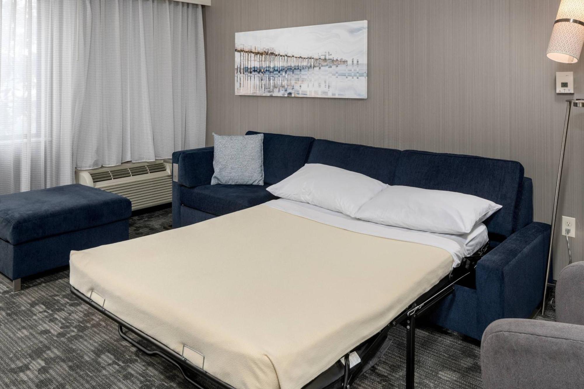 Courtyard By Marriott San Diego Oceanside Esterno foto